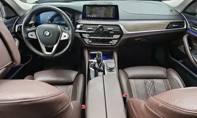 BMW 5-Series 2020, 78833 км, за 18970.72 USD - фото 7