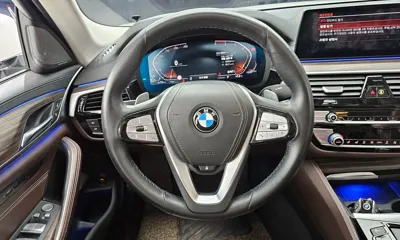 BMW 5-Series 2020, 78833 км, за 18970.72 USD - фото 13