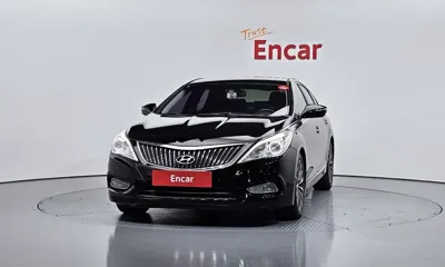 Hyundai Grandeur 2014, 294198 км, за 2410.42 USD
