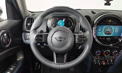 MINI Countryman 2023, 39077 км, за 18851.97 USD - фото 12