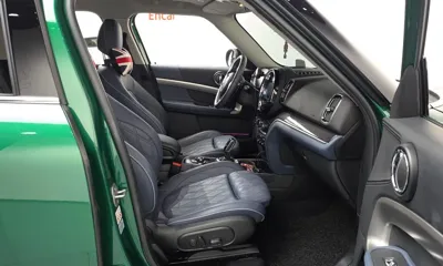 MINI Countryman 2023, 39077 км, за 18851.97 USD - фото 26