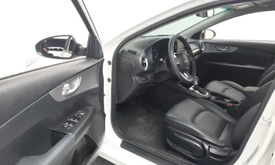 Kia K3 2022, 38279 км, за 10336.08 USD - фото 10