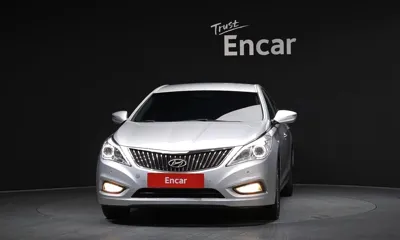 Hyundai Grandeur 2015, 169380 км, за 3831.65 USD