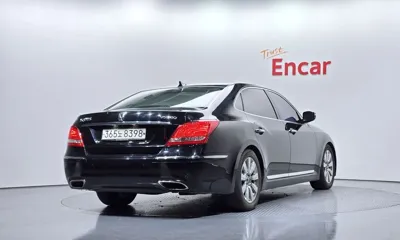 Hyundai Equus 2012, 238032 км, за 2973.24 USD