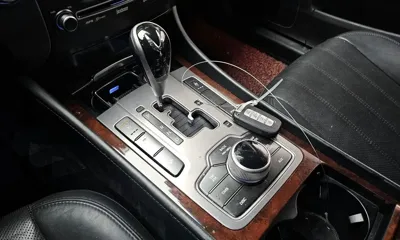 Hyundai Equus 2012, 238032 км, за 2973.24 USD - фото 9