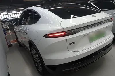 Nio EC6 2025, 14600 км, за 40114 USD