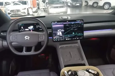 Nio EC6 2025, 14600 км, за 40114 USD - фото 17