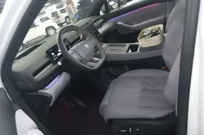 Nio EC6 2025, 14600 км, за 40114 USD - фото 22