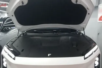 Nio EC6 2025, 14600 км, за 40114 USD - фото 29