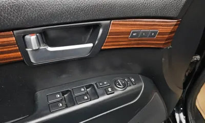 Kia Mohave 2017, 120203 км, за 9572.18 USD - фото 12