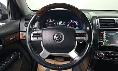 Kia Mohave 2017, 120203 км, за 9572.18 USD - фото 14