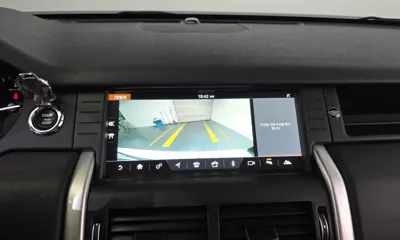 Land Rover Discovery Sport 2018, 132155 км, за 7548.9 USD - фото 15
