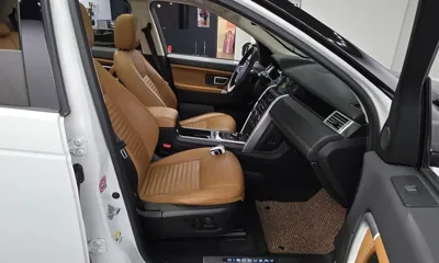 Land Rover Discovery Sport 2018, 132155 км, за 7548.9 USD - фото 26