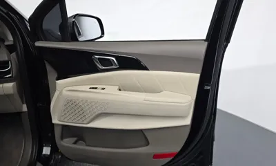 Kia Canival 2025, 29574 км, за 29210.98 USD - фото 24
