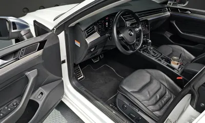 Volkswagen Arteon 2019, 74600 км, за 13456.74 USD - фото 10