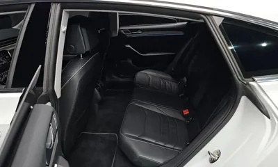 Volkswagen Arteon 2019, 74600 км, за 13456.74 USD - фото 11