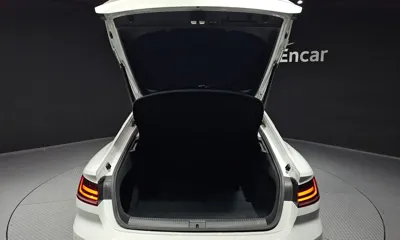 Volkswagen Arteon 2019, 74600 км, за 13456.74 USD - фото 33