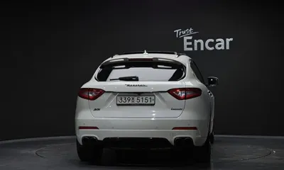 Maserati Levante 2018, 55958 км, за 23466.44 USD