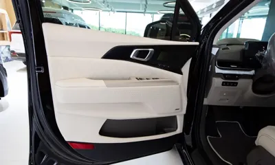 Kia Canival 2026, 17 км, за 55843.68 USD