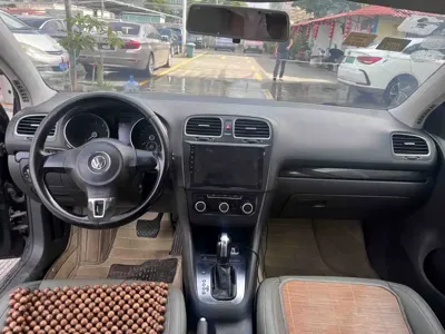 Volkswagen Golf 2013, 110000 км, за 2913.42 USD - фото 9