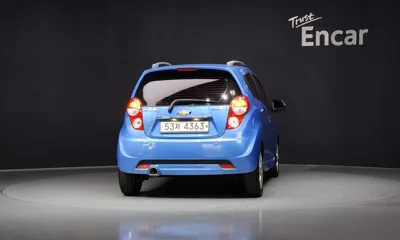 ChevroletGMDaewoo Spark 2015, 96598 км, за 2095.37 USD
