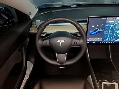 Tesla Model 3 2020, 64200 км, за 17682.74 USD - фото 11