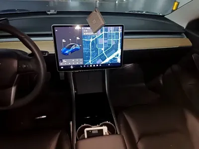 Tesla Model 3 2020, 64200 км, за 17682.74 USD - фото 13