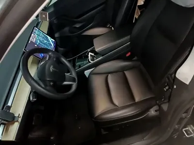 Tesla Model 3 2020, 64200 км, за 17682.74 USD - фото 15