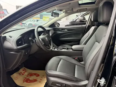 Buick Regal 2024, 10000 км, за 12557.52 USD