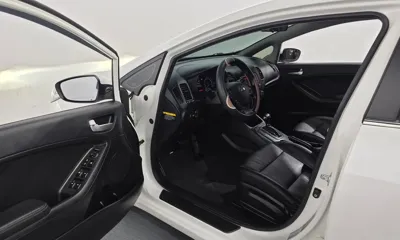 Kia K3 2015, 84840 км, за 4206.31 USD - фото 10