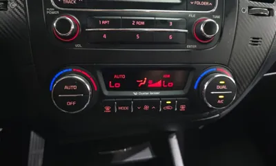 Kia K3 2015, 84840 км, за 4206.31 USD - фото 29