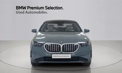 BMW 5-Series 2025, 8457 км, за 32232.85 USD