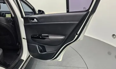 Kia Sportage 2016, 94722 км, за 7752.45 USD - фото 25