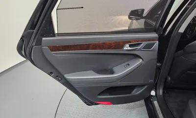 Hyundai Genesis 2015, 175133 км, за 4485.47 USD - фото 25