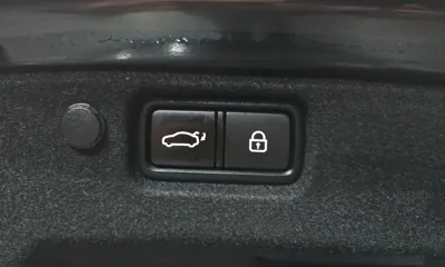 Kia K7 2018, 139830 км, за 10444.22 USD - фото 20