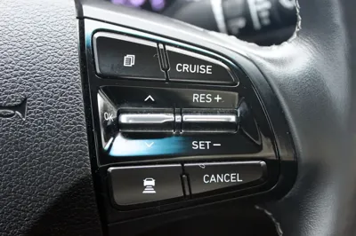 Hyundai Grandeur 2019, 65523 км, за 11590.8 USD - фото 15