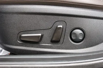 Hyundai Grandeur 2019, 65523 км, за 11590.8 USD - фото 19