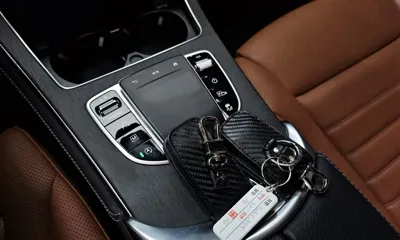 Mercedes-Benz GLC-Class 2020, 41968 км, за 28150.49 USD - фото 9