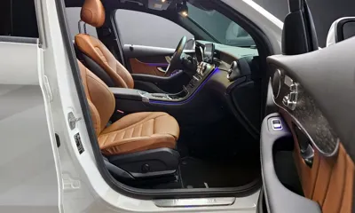 Mercedes-Benz GLC-Class 2020, 41968 км, за 28150.49 USD - фото 10