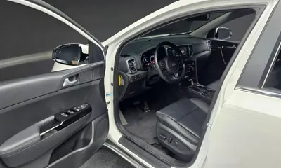 Kia Sportage 2018, 80910 км, за 9055.38 USD - фото 11