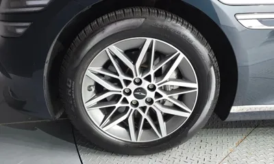 Genesis G80 2025, 28698 км, за 33159.63 USD