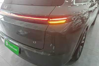 Li Auto L7 2023, 78400 км, за 28567 USD - фото 9