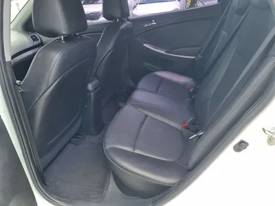 Hyundai Accent 2014, 52000 км, за 3759.5 USD - фото 12