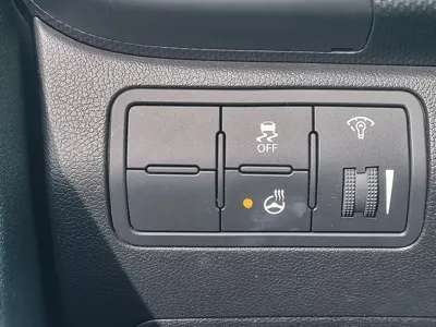 Hyundai Accent 2014, 52000 км, за 3759.5 USD - фото 17