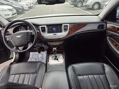 Hyundai Genesis 2010, 130000 км, за 3120.33 USD - фото 10