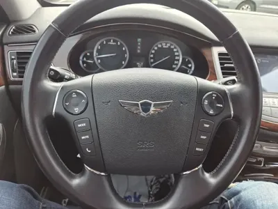 Hyundai Genesis 2010, 130000 км, за 3120.33 USD - фото 12