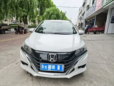 Honda Gienia 2017, 86000 км, за 4251.27 USD
