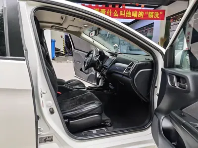 Honda Gienia 2017, 86000 км, за 4251.27 USD