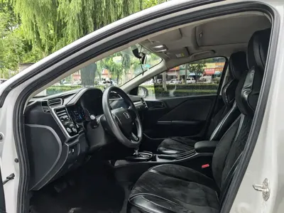 Honda Gienia 2017, 86000 км, за 4251.27 USD