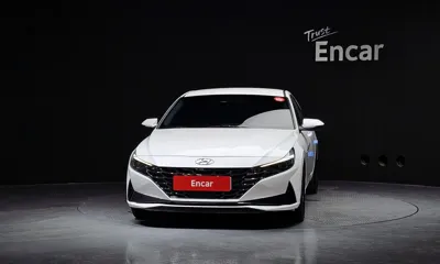 Hyundai Avante 2023, 55693 км, за 11009.78 USD